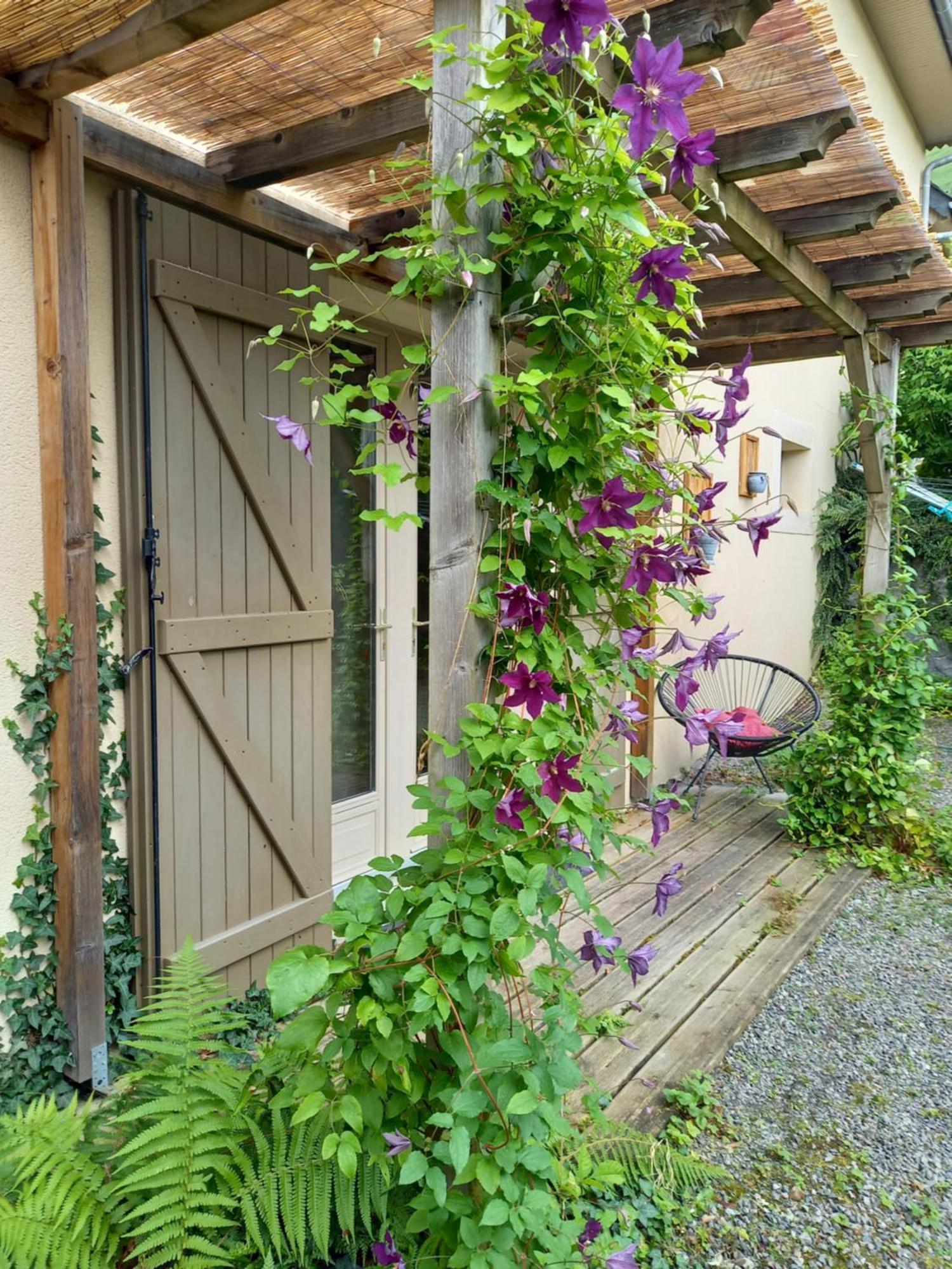 Chambres D'Hotes Le Gentil Home Arras-en-Lavedan Exterior photo